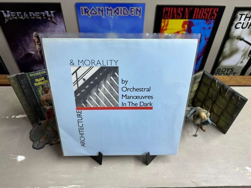 OMD - Architecture and Morality vinyl record   ( VG+)