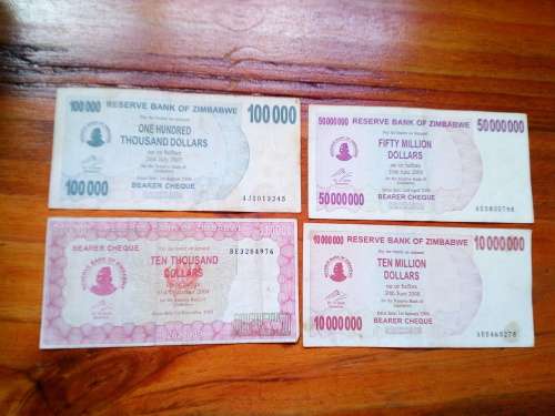 Zimbabwe Banknotes x 207