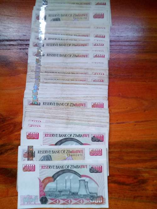 Zimbabwe Banknotes x 207