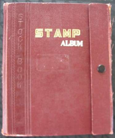 Stamp album (m) Union + RSA  definitives -many unhinged/good -album old,damaged X 750!