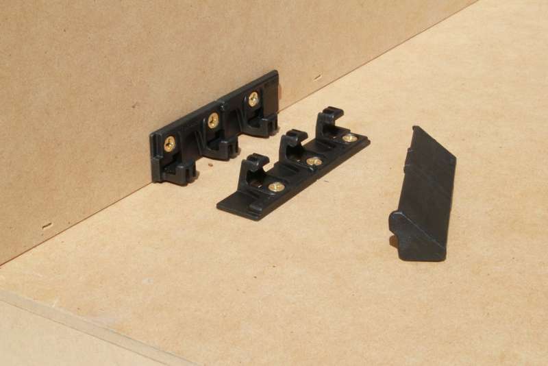 Striplox 4`` Right Angle Connector 3 Part Set