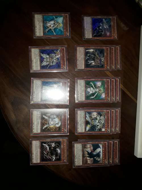 Yu Gi Oh Lightsworn deck