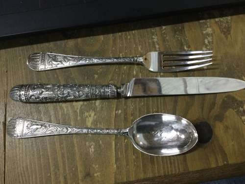 Solid Magnificient Hallmarked set. Almost 165 Grams Solid Silver Valued R5950
