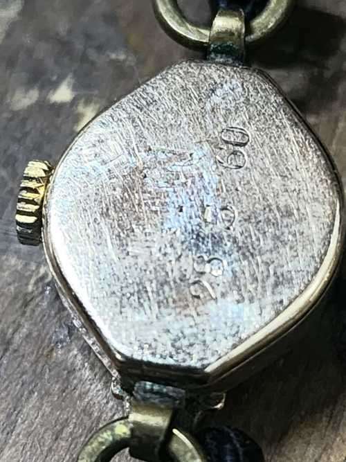 Rotary Solid 9 Carat Gold 17 Jewels Works Perfect