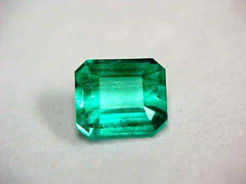 ***R12.000*** 1.32ct NATURAL MAGNIFICIENT Emerald