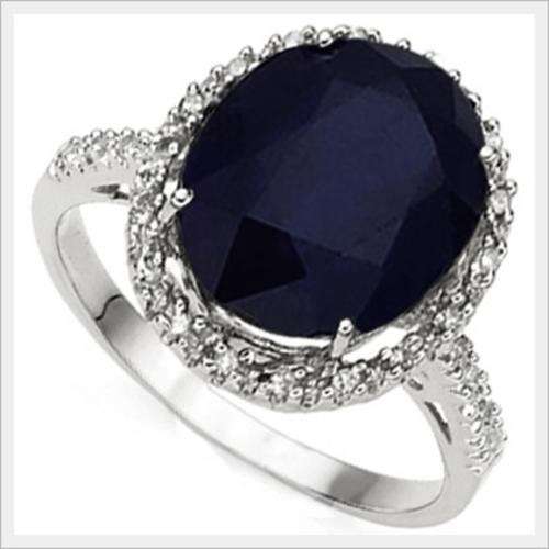 10 Carat Solid Whitegold Diamond and Sapphire Magnificient Ring