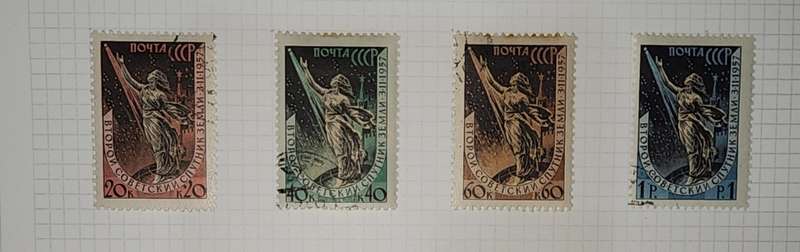 Box of 8x albums Russia and Czech mint complete sets