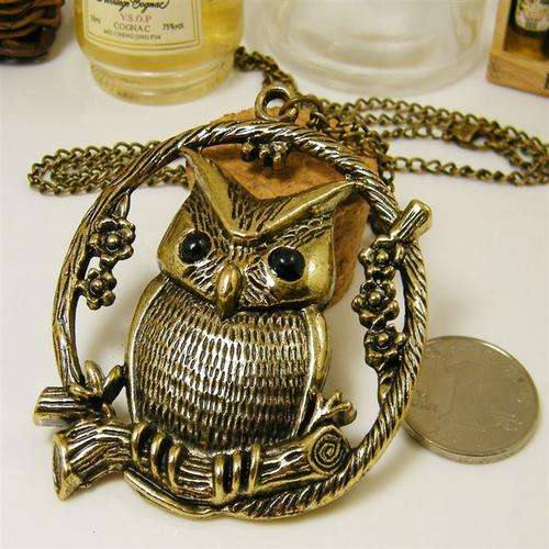 Lovely Vintage Lucky Owl Flower Circle Pendant Long Chain Necklace
