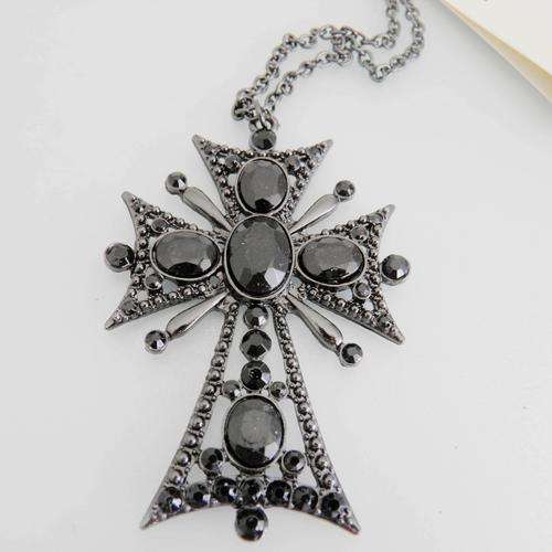 black cross necklace (flaw)