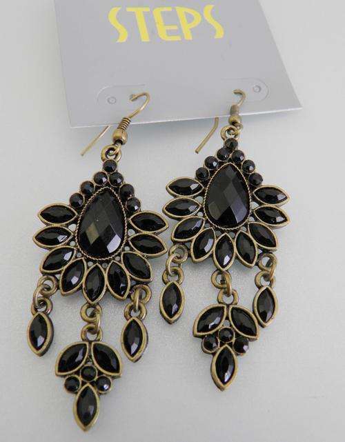 Vintage style black stone dangle earrings