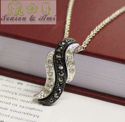 fashion AVON sparkle necklace