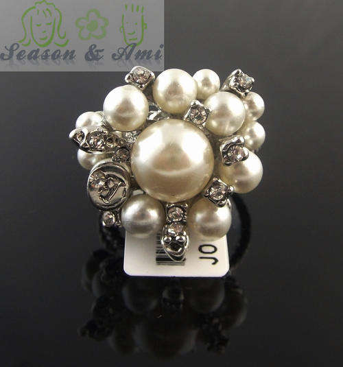 NEW fashion lovely olivet pearl rings