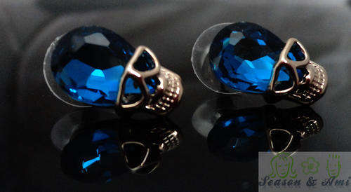 fashion blue rhinestone skull earrings