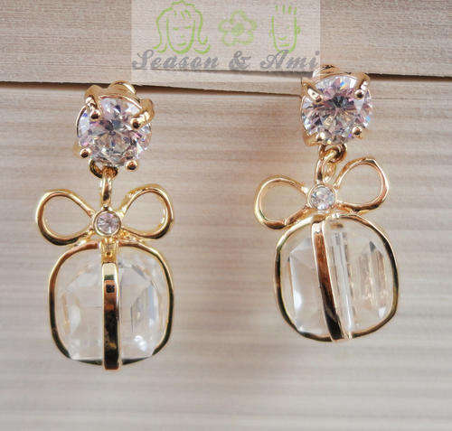 fashion white rhinestone  earrings
