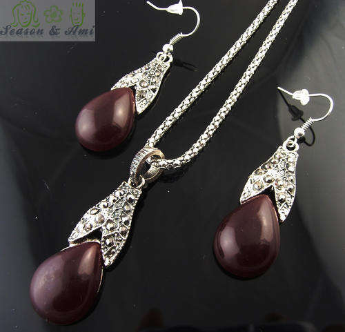 vintage style green necklace&earrings sets