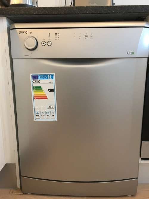Defy DDW174 Silver Dishwasher BRAND NEW never used!