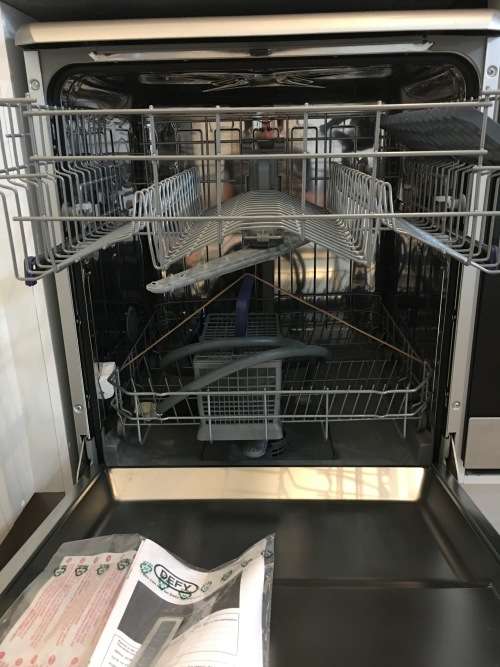 Defy DDW174 Silver Dishwasher BRAND NEW never used!
