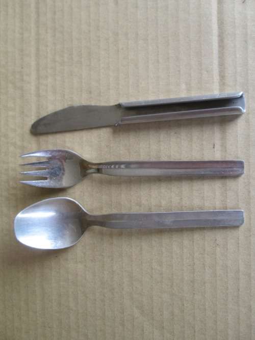 SADF - "PIKSTEL"- VINTAGE ARMY ISSUED EATING CUTLERY