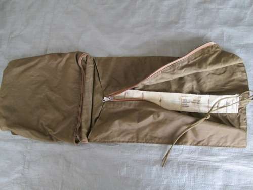 SADF - ISSUED TOILETRY/SHAVING BAG