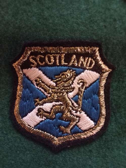 SPRINBOK BADGE 1950s-INTERNATIONAL SCROLL- WITH 29X EMBROIDERED BADGES