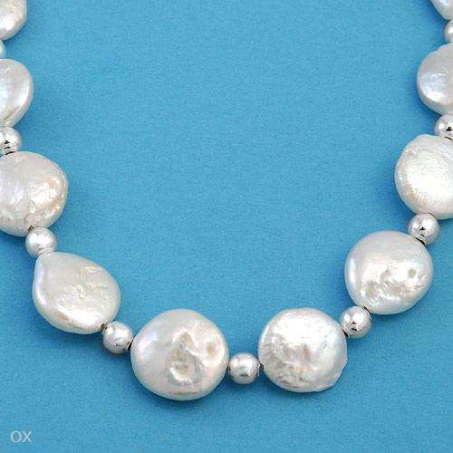 STUNNING NECKLACE in 925 Sterling silver with Pearl Shells