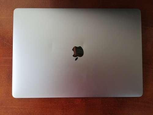 2018 15" MacBook Pro Touch Bar