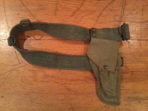 Rhodesian web belt and pistol holster, bush war.