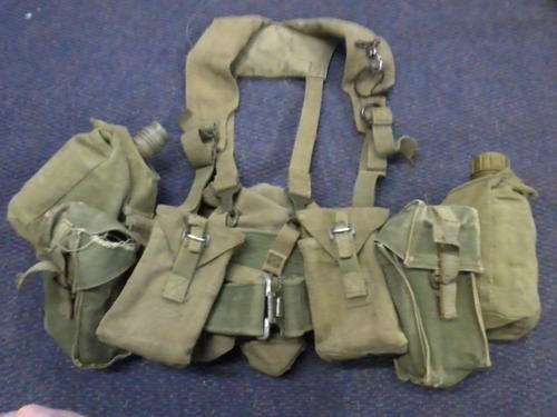 full Rhodesian army webbing, bush war. great condition!