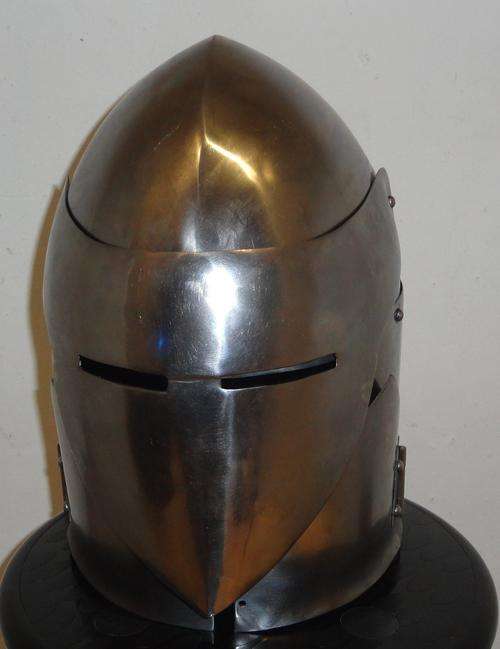 eurpean close helm, knight helmet armour, high carbon steel