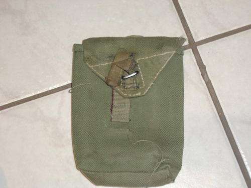 Rhodesian Army FN 'Double' Magazine pouch;