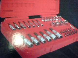Mastercraft 36 Piece 1/4 + 3/8 + 1/2 inch drive TX Socket set (Please Read) (Shipping R60)
