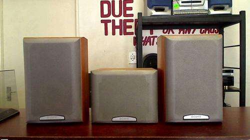 Sony Surround sound speakers x 3 (Shipping R60)