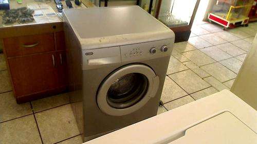 Defy 5kg Front load wash machine (DAW366) (Collection Only!!!!!)