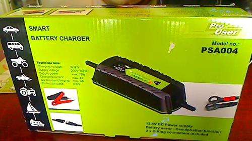 Pro User PSA004 (6-12 Volt ) Smart Battery Charger