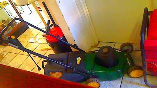 Trim Tech 2000W Electric Lawnmower + Grass Box (Collection Only !!!!!)