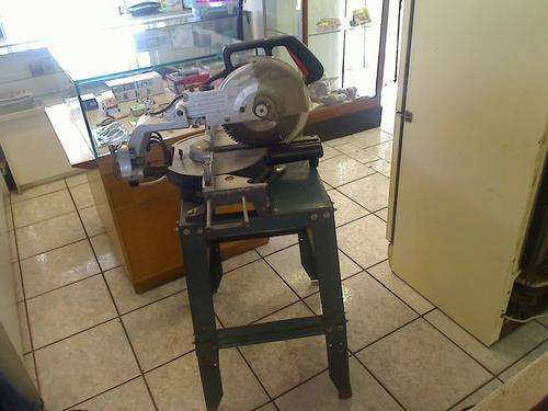 Kapp - Unddehrung SSAGE German Mitre Saw on Stand (Collection Only !!!!!)