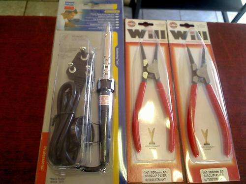 Will Calipers x 2 + Pencil Soldering Iron