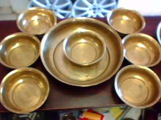 Brass salad bowl  & 7x side bowls (Shipping R40)
