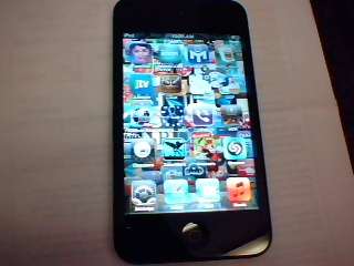 Apple i Pod Touch 64gb + Charger (4th generation) (Shipping R50)