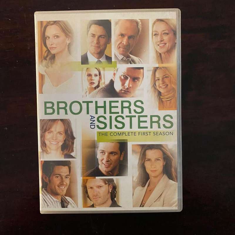 Brothers and Sisters - The Complete First Season 6DVD Set South African Press