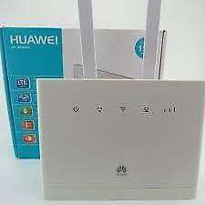 HUAWEI B593 Wireless LTE Router (Model: 593s-936)