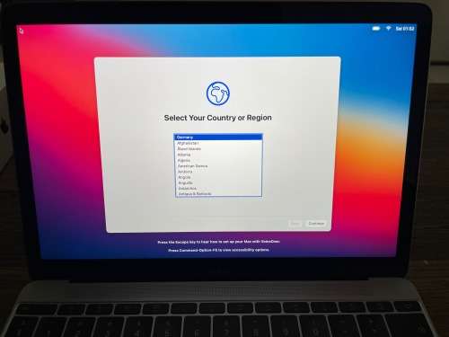 Apple MacBook (Retina 12-inch, 2017) Space Gray