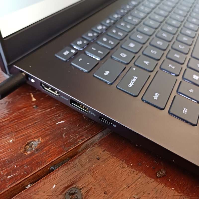 Dell Vostro 5402, 11th gen core i7, 16GB Ram , 512 GB NVMe SSD