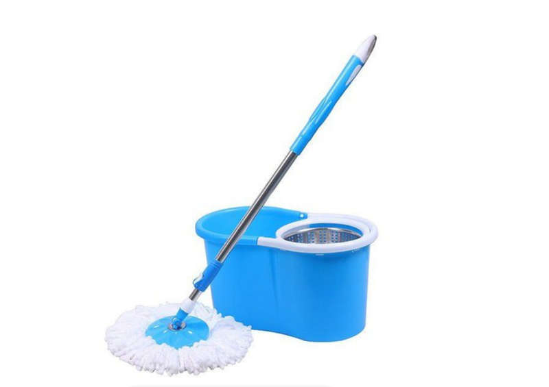 Rotating 360-Degrees Magic Spin Mop And Plastic Bucket Set