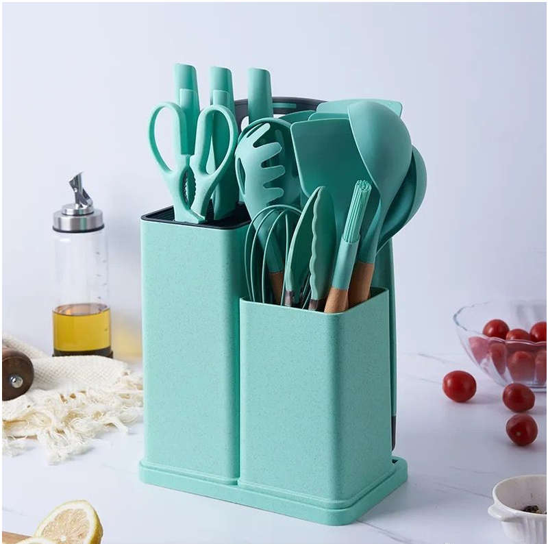 19 Piece Silicone Kitchen Set with Knives, Cutting Board and Storage Rack - Green