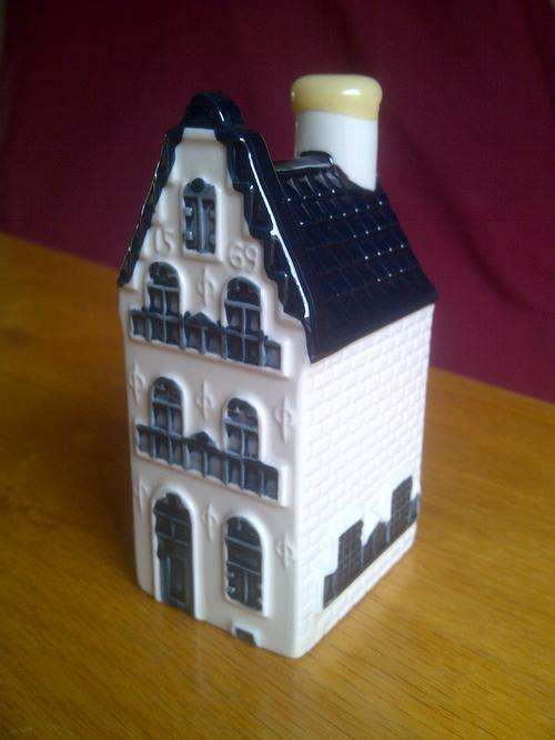 BOLS Delft KLM House No. 18