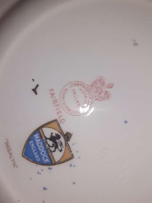 Maddock Dinner service for 4  FAIRFIELD