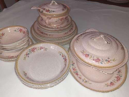 Maddock Dinner service for 4  FAIRFIELD