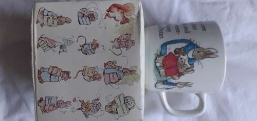 NEW PETER RABBIT CUP in Oiginal Box