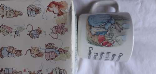 NEW PETER RABBIT CUP in Oiginal Box